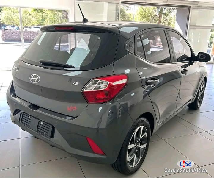 Hyundai i10 Manual 2021