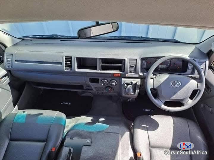 Toyota Quantum 2.5D-4D Sesifikile Manual 2022 in Western Cape