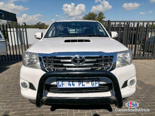 Toyota Hilux 2.5D Manual 2015