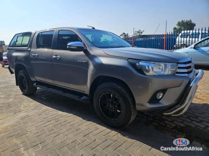 Toyota Hilux 2.8GD Manual 2018 - image 3