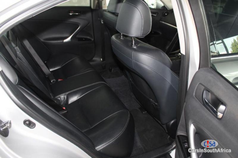 Picture of Lexus ES 2.0 Automatic 2013 in South Africa