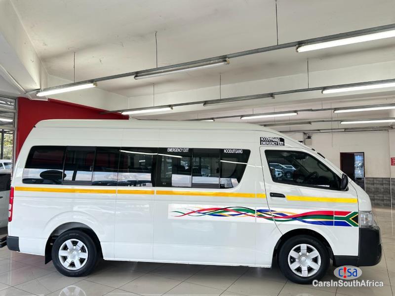 Toyota Quantum 2.5 D-4D Sesfikile 16-Seat Manual 2021 - image 2