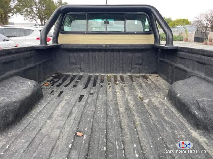 Toyota Hilux 2.5 Manual 2014 - image 6