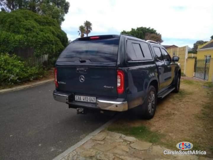 Mercedes Benz 250 Automatic 2018 - image 2