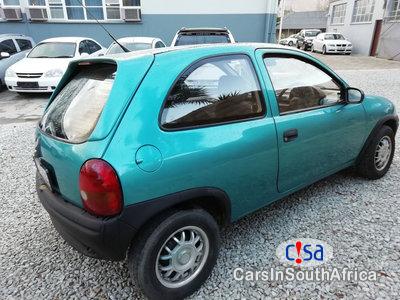Opel Corsa 1.4 Manual 1998 - image 2