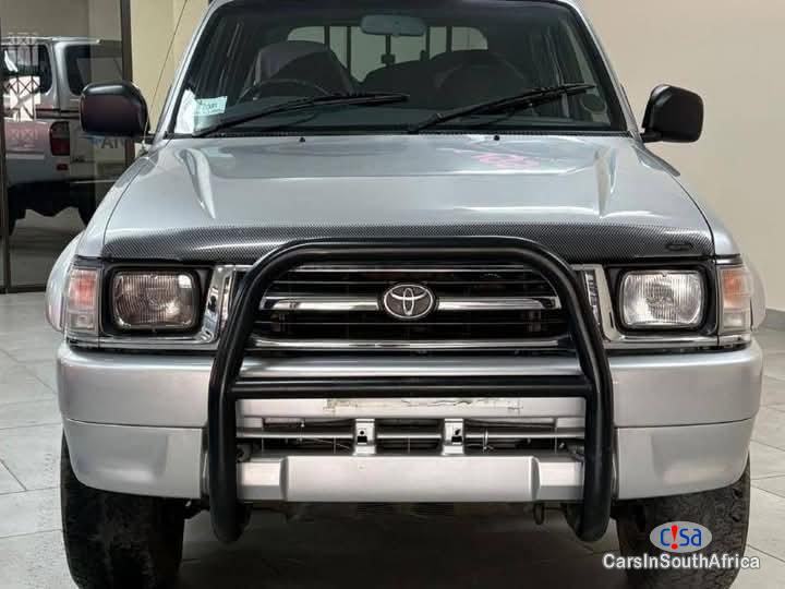 Toyota Hilux 2700i Manual 2008 - image 4