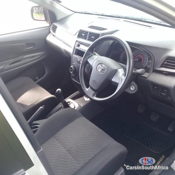 Toyota Avanza Manual 2017 - image 4