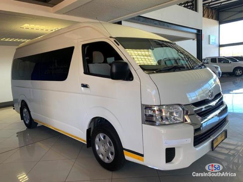 Toyota Quantum 2.4 GL 14 SEATER BUS Manual 2017 in South Africa