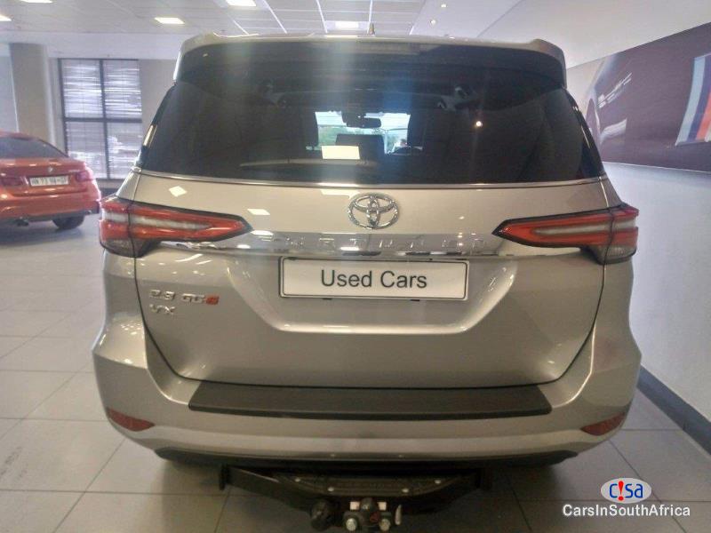 Toyota Fortuner 2.8 Automatic 2021