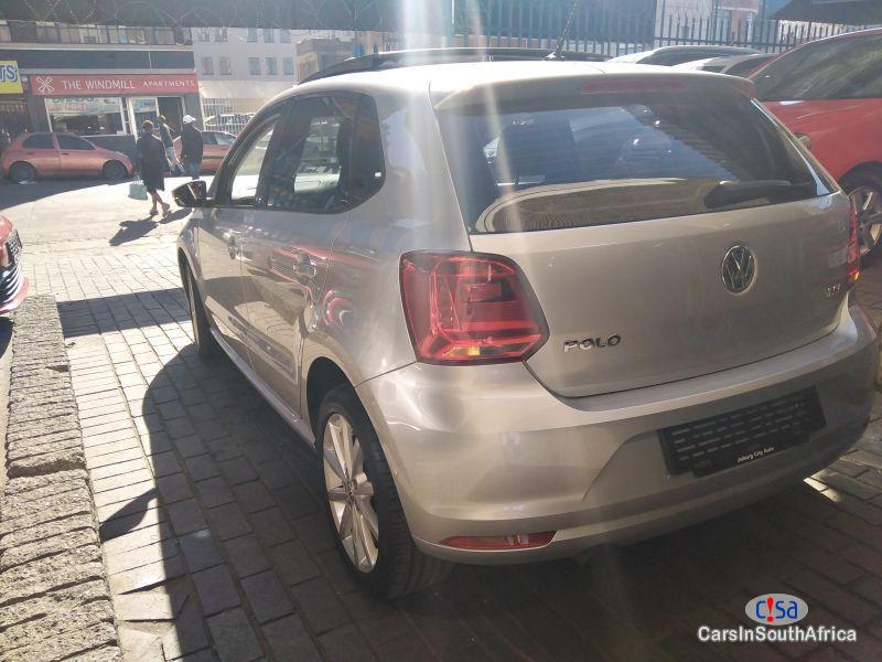 Volkswagen Polo 1.4 Comfortline 5Dr Manual 2015 - image 4