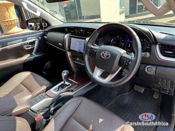 Toyota Fortuner 2.8 GD-6 Epic Automatic 2020 - image 4