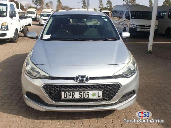 Hyundai i20 1.4 Fluid /+27 685845776 Manual 2016 - image 3