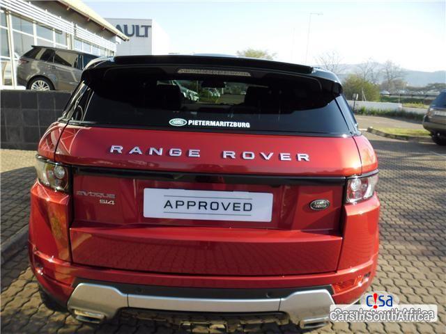 Land Rover Discovery 2.7 Automatic 2017 in South Africa