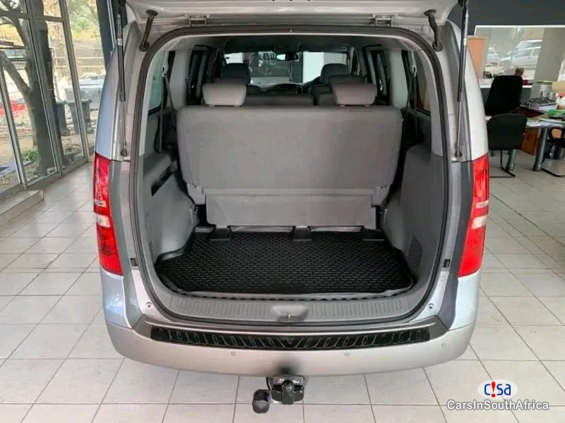 Hyundai H-1 2.5 Automatic 2020 - image 10