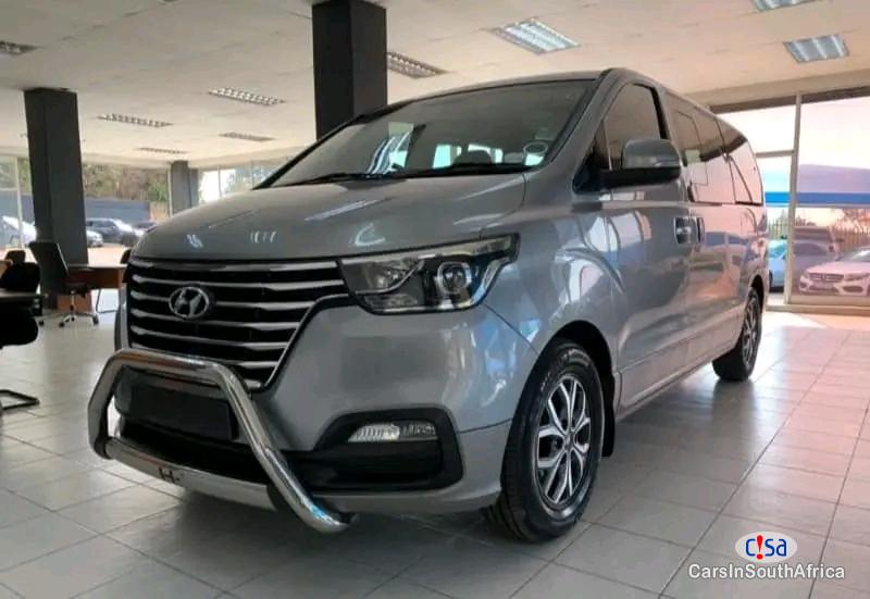 Hyundai H-1 2.5 Automatic 2020