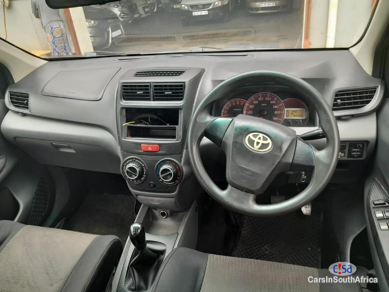 Toyota Avanza 1.5 Sx...0679505805 Manual 2015 in South Africa - image