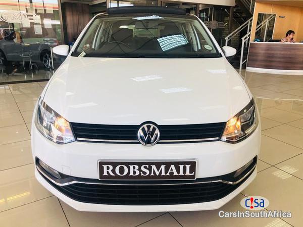Volkswagen Polo Automatic 2016 - image 2