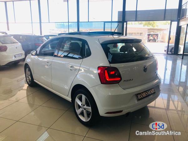 Volkswagen Polo Automatic 2016 - image 4