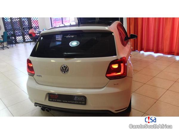 Volkswagen Polo Automatic 2011 - image 4