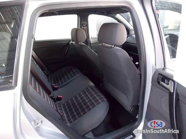 Volkswagen Polo Manual 2008 - image 8