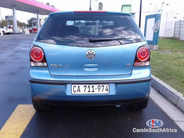 Volkswagen Polo Manual 2007 - image 3