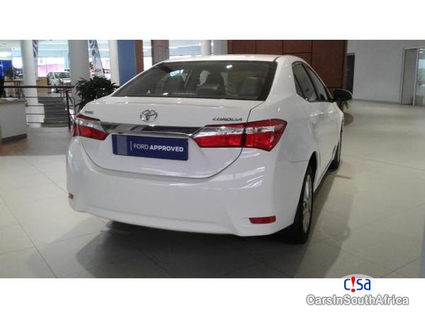 Toyota Corolla Automatic 2015 - image 5
