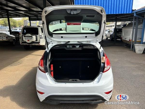 Ford Fiesta 1.0 Ecoboost (0684957752 Manual 2017 - image 2
