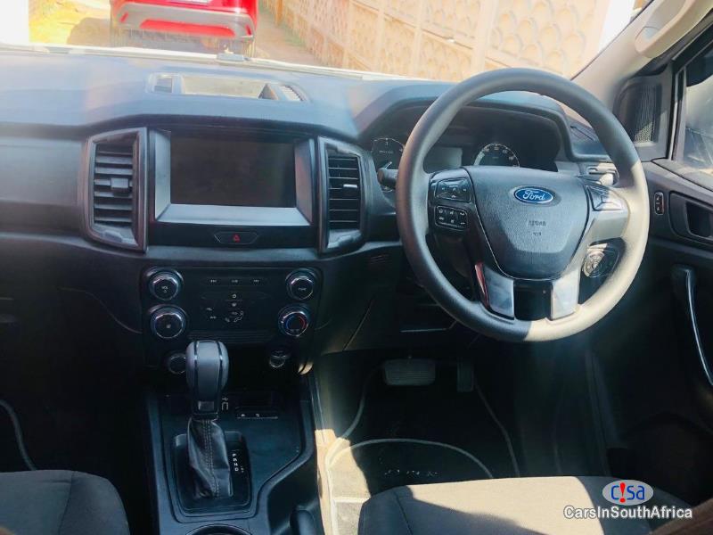 Ford Ranger 2.2 / Whatsapp Call 068 346 6875 Automatic 2020 - image 3