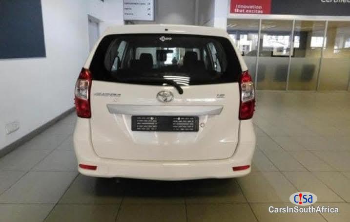 Toyota Avanza 1.5SX Bank Repossessed Manual 2017 - image 2