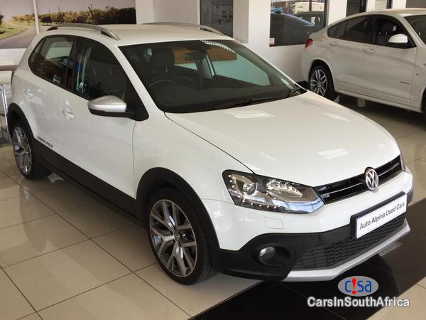 Volkswagen Polo Manual 2016 - image 2