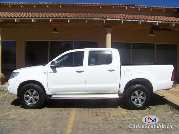 Toyota Hilux Manual 2013