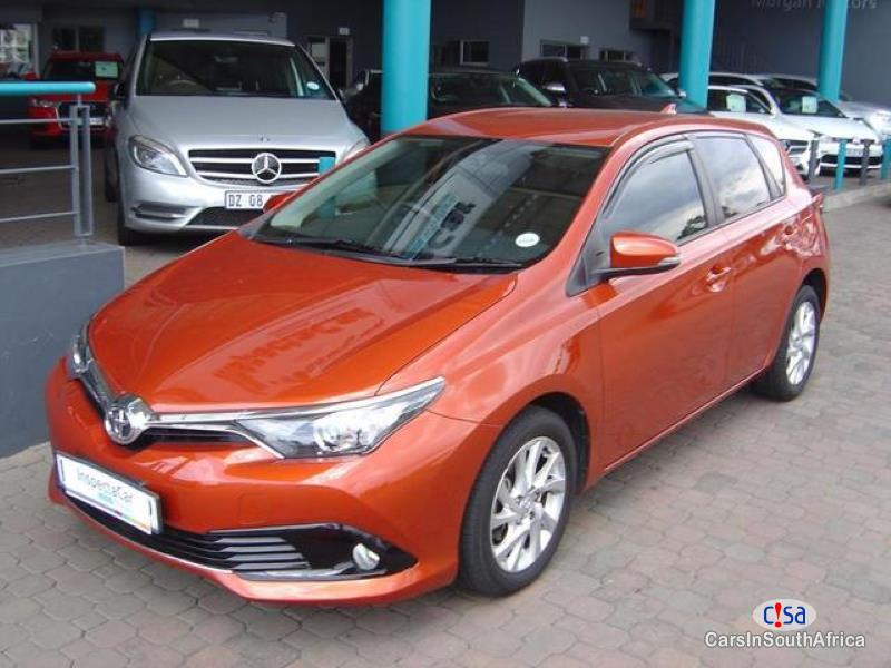 Pictures of Toyota Auris Manual 2016