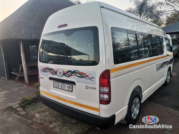 Toyota Quantum 2.5 D-4D Sesfikile 16-Seat Manual 2020 - image 2