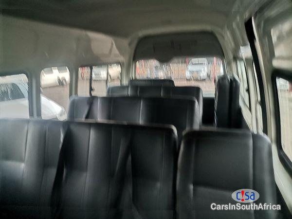 Toyota Quantum 2.5 D-4D Sesfikile 16-Seat Manual 2020 - image 4