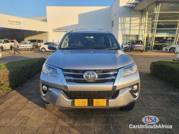 Toyota Fortuner 2.4 { +27 685845776 Automatic 2020 - image 5