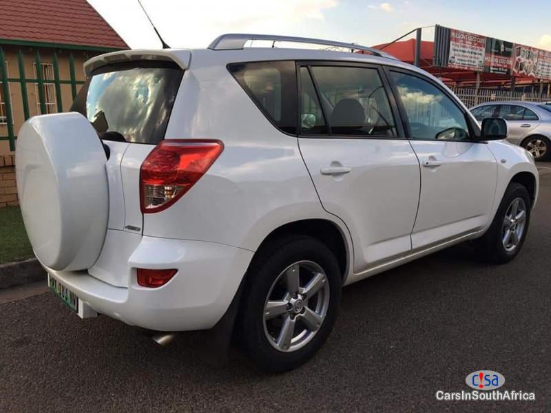 Toyota RAV-4 Manual 2007 - image 4