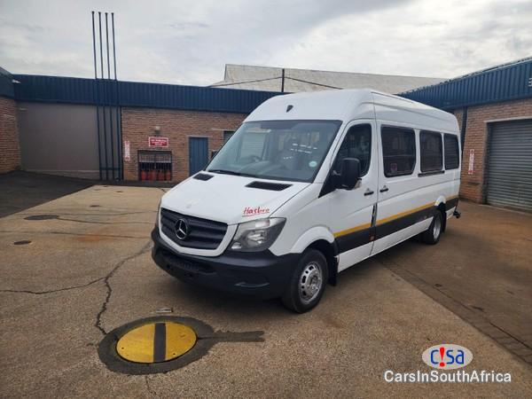 Mercedes Benz 515 CDI Sprinter V8 Lexus Auto Conversion 22-Seats Manual 2014