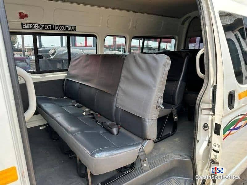 Toyota Quantum 2.5 D4-D Sesfikile 0658281312 Manual 2019 in Limpopo