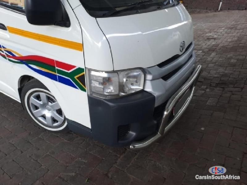 Picture of Toyota Quantum 2.5D-4D Sesfikile 16 Seats Bank Repossessed Manual 2020 in South Africa