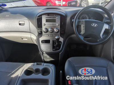 Hyundai H-1 2.5 Manual 2016 in Western Cape