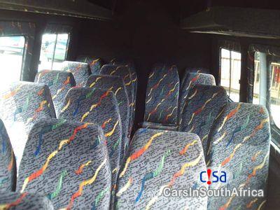 Mercedes Benz SL-Class 2.8 Manual 2017 - image 3