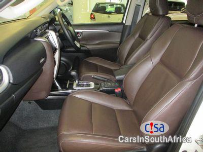 Toyota Fortuner 2.8 Automatic 2017 - image 4