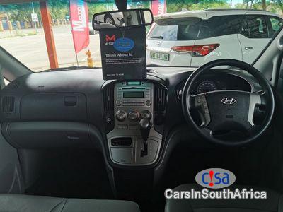 Hyundai H-1 2.5 Automatic 2016 in South Africa