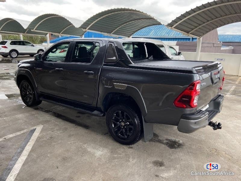 Toyota Hilux GD-6 Legend RS { 0817687830 } Manual 2020 - image 2
