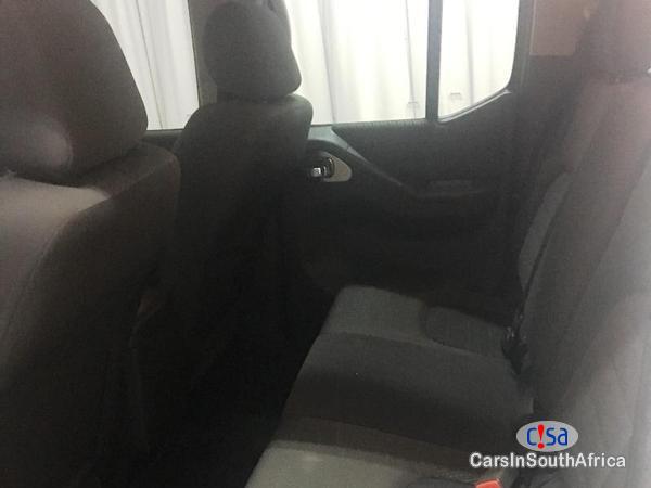 Nissan Navara Manual 2015 - image 5