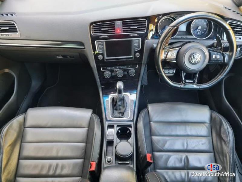 Volkswagen Golf 2.0 Automatic 2017 in South Africa