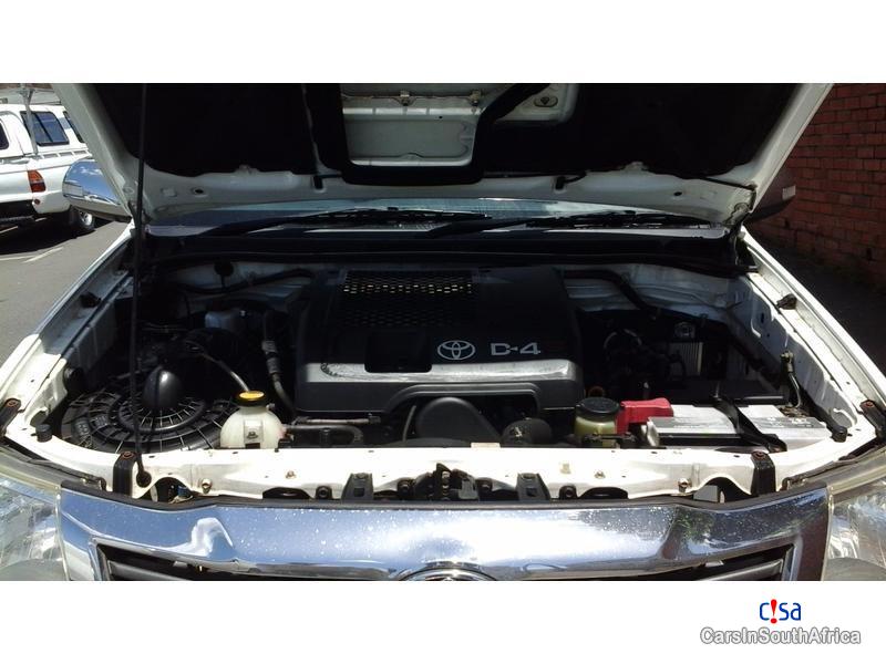 Toyota Hilux 3.0 Automatic 2011 - image 9