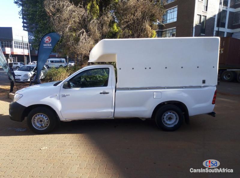 Toyota Hilux 2.7VVTI Manual 2010