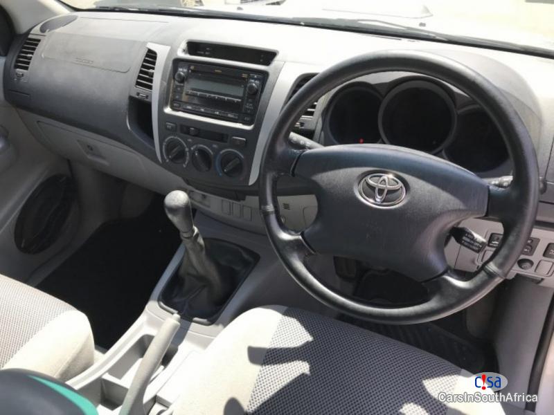 Picture of Toyota Hilux 3.0 D4DRaider Manual 2011 in South Africa
