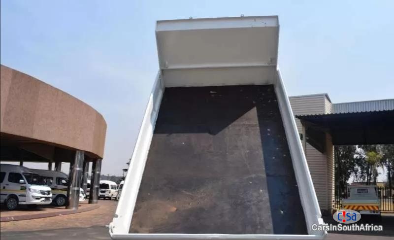 Picture of Isuzu 0783349415 Manual 2009 in South Africa